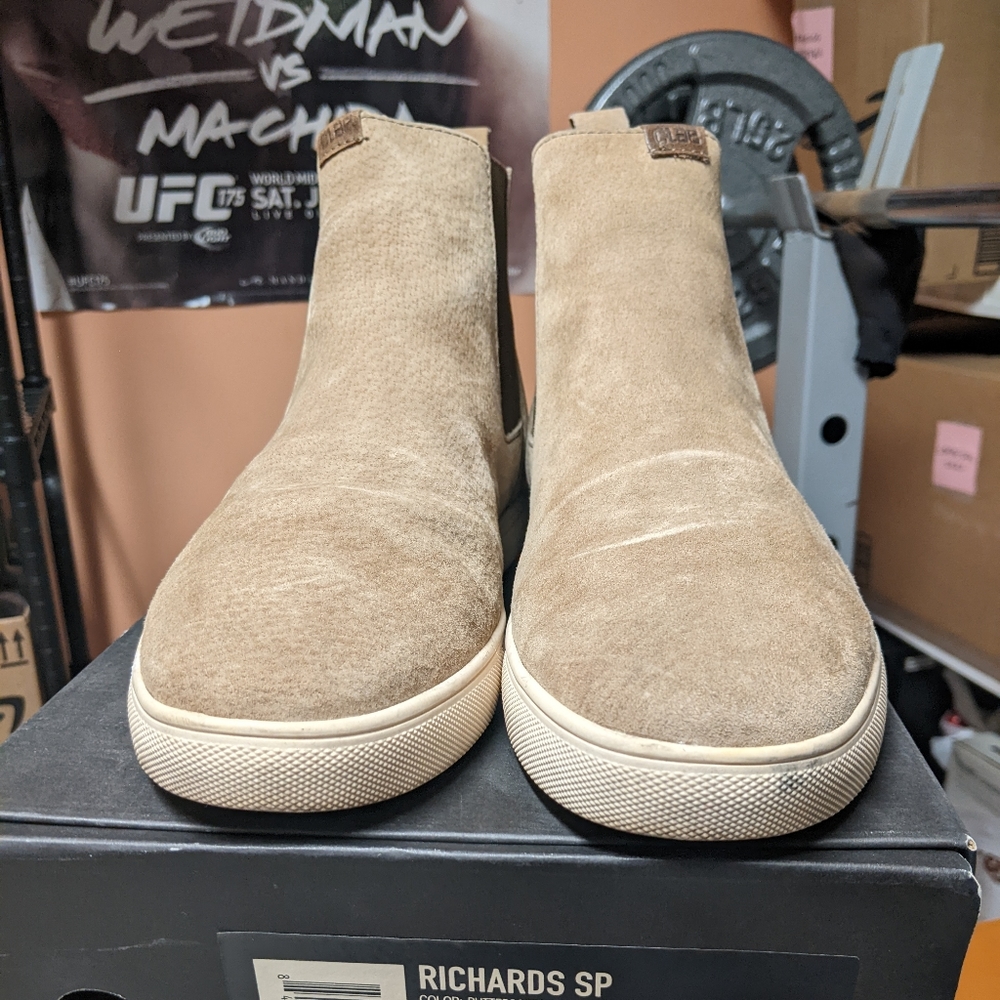 Clae Richards Suede Chelsea Boot sz9